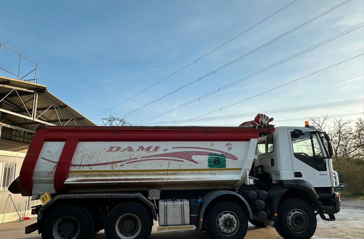 Iveco Trakker 450 4 assi euro 5 - Camion benne: photos 4 Iveco Trakker 450 4 assi euro 5 - Camion benne: photos 4