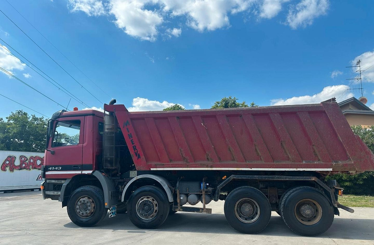 Mercedes Actros 4143 ribaltabile 4 assi - Camion benne: photos 5 Mercedes Actros 4143 ribaltabile 4 assi - Camion benne: photos 5