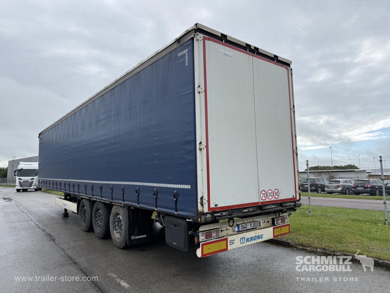 KRONE Curtainsider Standard - Semi-remorque rideaux coulissants: photos 1 KRONE Curtainsider Standard - Semi-remorque rideaux coulissants: photos 1