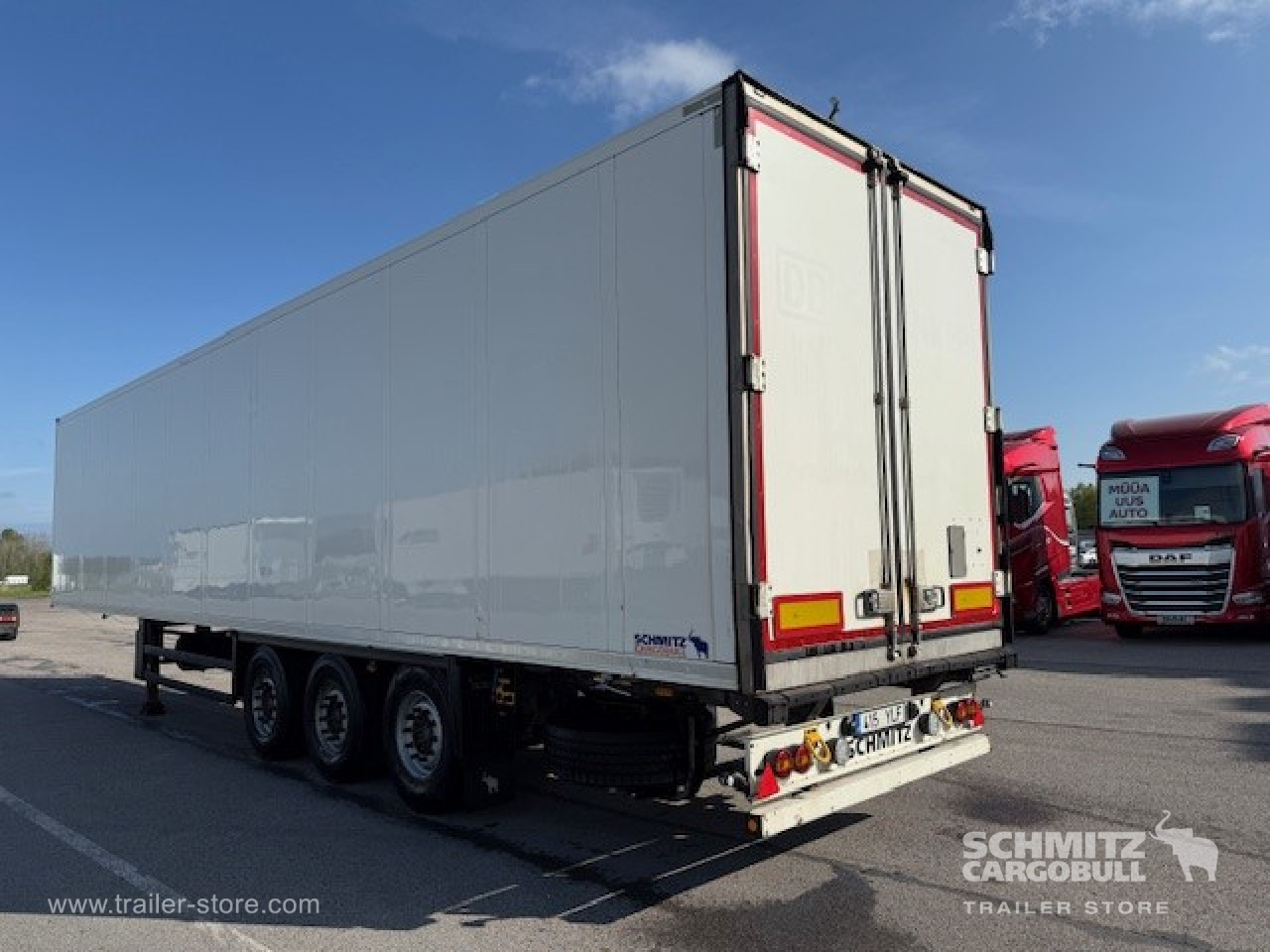 SCHMITZ Reefer Standard Double deck - Semi-remorque isothermique: photos 1 SCHMITZ Reefer Standard Double deck - Semi-remorque isothermique: photos 1