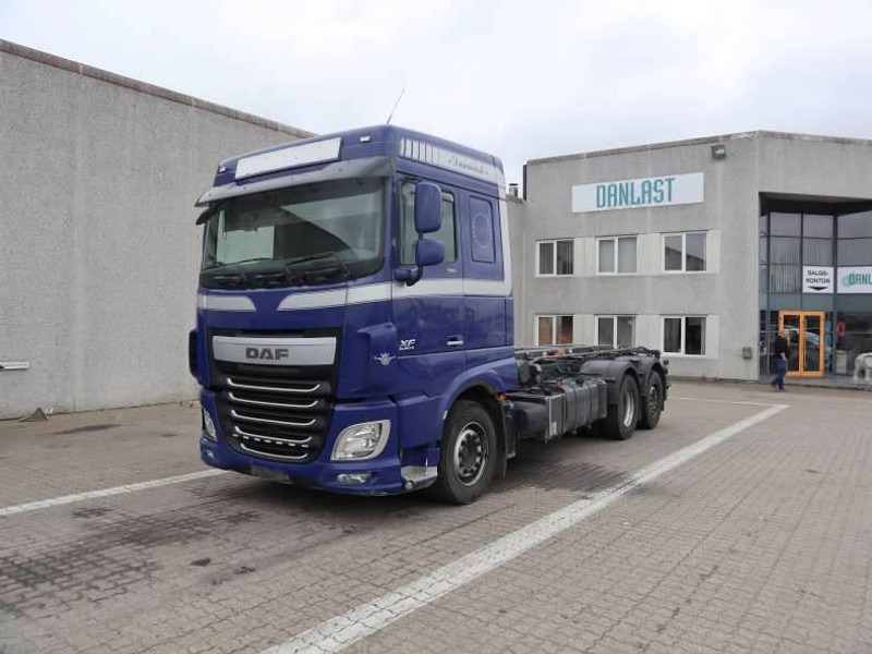 DAF XF 510 FAN EURO 6 - Camion - système de câble: photos 1 DAF XF 510 FAN EURO 6 - Camion - système de câble: photos 1