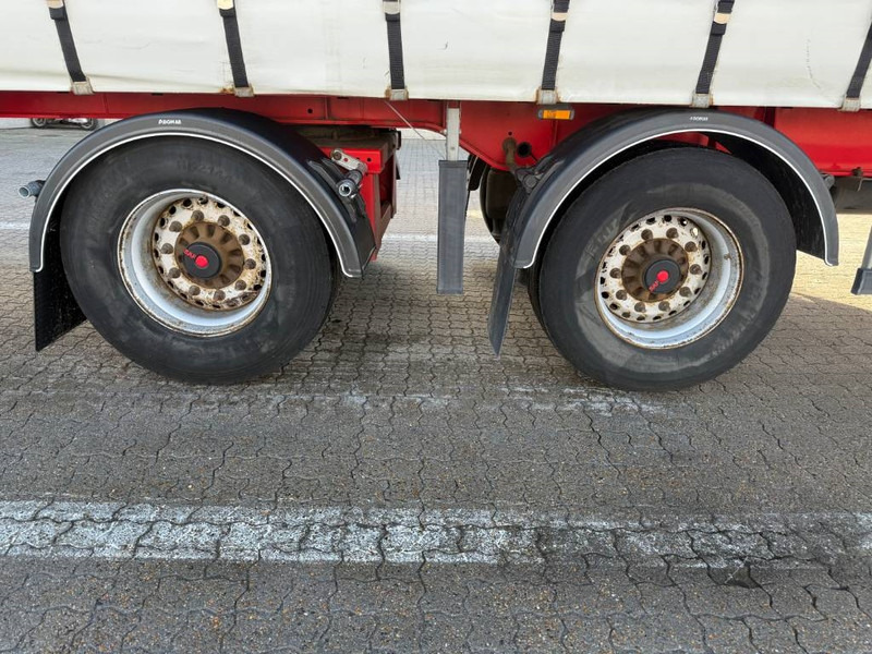 KEL-BERG City curtain / City-Plane / City gardin - Semi-remorque rideaux coulissants: photos 3 KEL-BERG City curtain / City-Plane / City gardin - Semi-remorque rideaux coulissants: photos 3