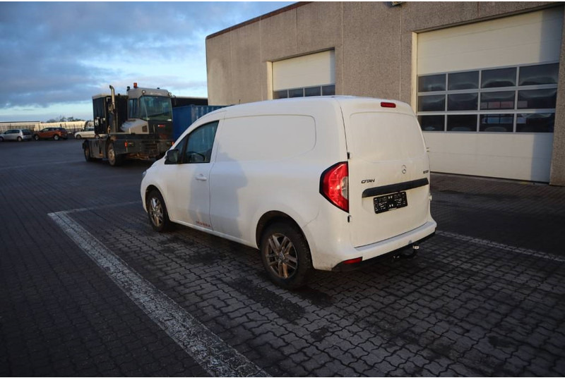 Mercedes-Benz Citan 110 CDI - Fourgon: photos 3 Mercedes-Benz Citan 110 CDI - Fourgon: photos 3