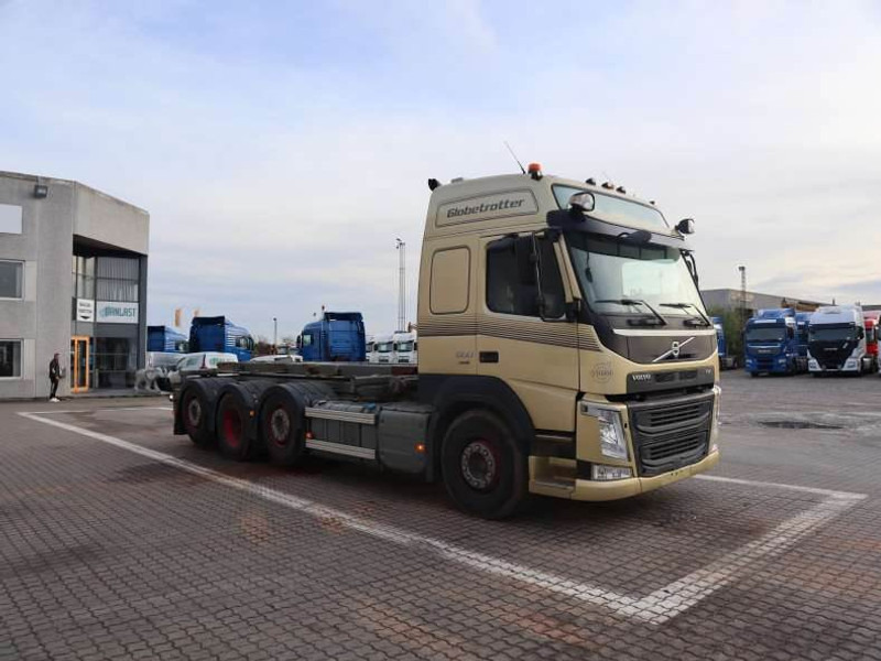 Volvo FM 500 EURO 6 - Camion - système de câble: photos 2 Volvo FM 500 EURO 6 - Camion - système de câble: photos 2