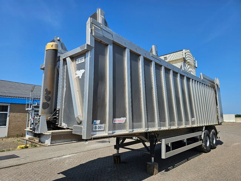 Benalu Wide spread - Steelspring - 100m3 - ALU / ALU - Semi-remorque benne: photos 1 Benalu Wide spread - Steelspring - 100m3 - ALU / ALU - Semi-remorque benne: photos 1