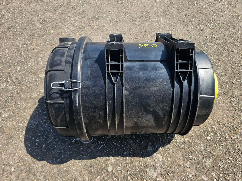 MAN Luchtfilterhuis - 81.08400-6019 - Système d'admission d'air pour Camion: photos 5 MAN Luchtfilterhuis - 81.08400-6019 - Système d'admission d'air pour Camion: photos 5