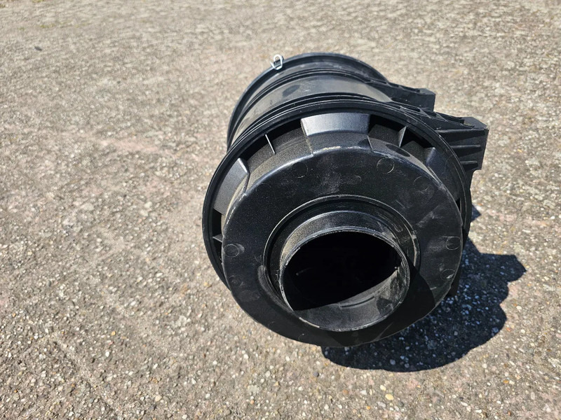 MAN Luchtfilterhuis - 81.08400-6019 - Système d'admission d'air pour Camion: photos 3 MAN Luchtfilterhuis - 81.08400-6019 - Système d'admission d'air pour Camion: photos 3