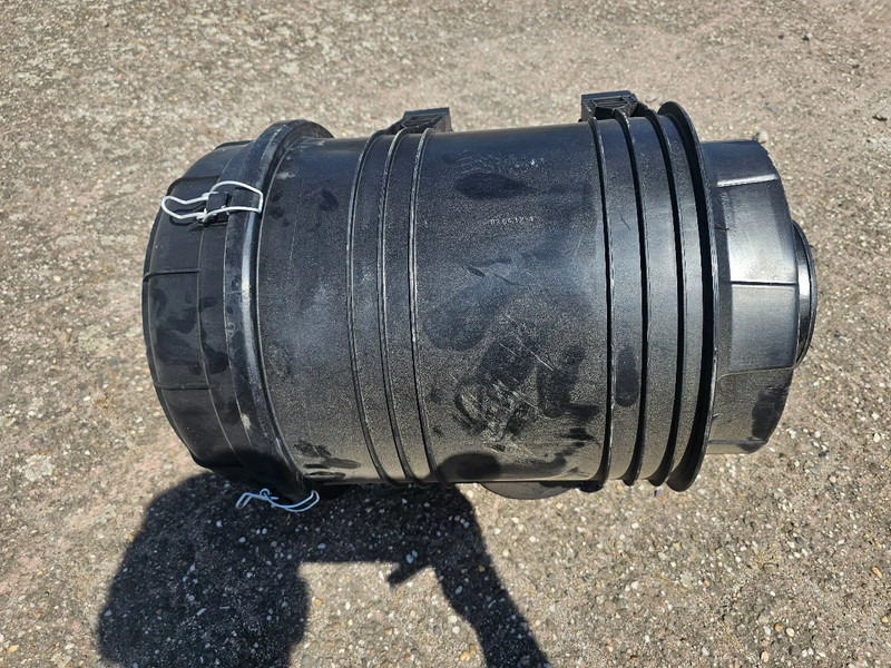 MAN Luchtfilterhuis - 81.08400-6019 - Système d'admission d'air pour Camion: photos 4 MAN Luchtfilterhuis - 81.08400-6019 - Système d'admission d'air pour Camion: photos 4