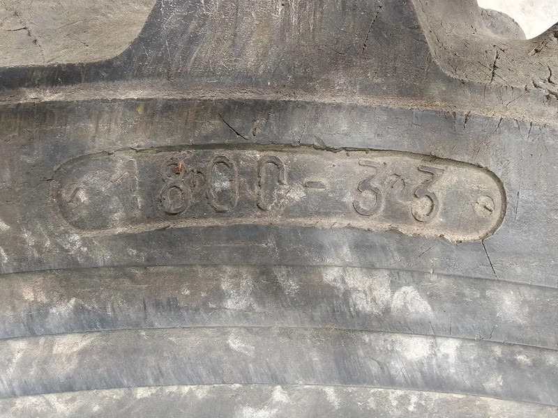 Michelin 18.00-33 - Pneu pour Camion: photos 5 Michelin 18.00-33 - Pneu pour Camion: photos 5