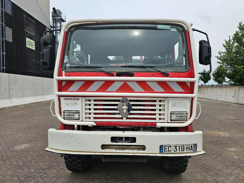 Renault M210 Arbois 3500L - Camion de pompier: photos 2 Renault M210 Arbois 3500L - Camion de pompier: photos 2