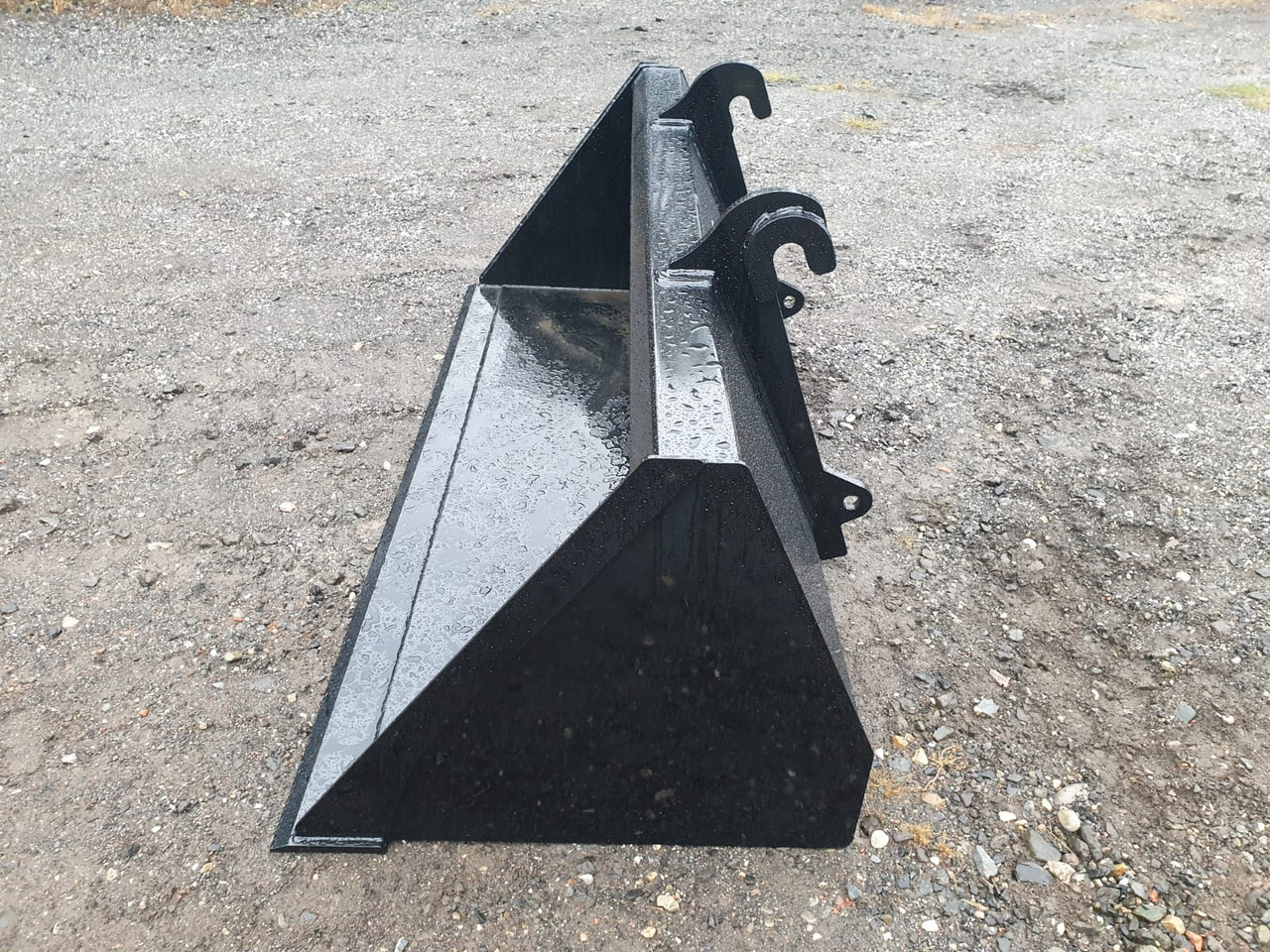 1m³ Erdschaufel mit JCB Q-Fit - Godet pour chargeur pour Engins de chantier: photos 3 1m³ Erdschaufel mit JCB Q-Fit - Godet pour chargeur pour Engins de chantier: photos 3