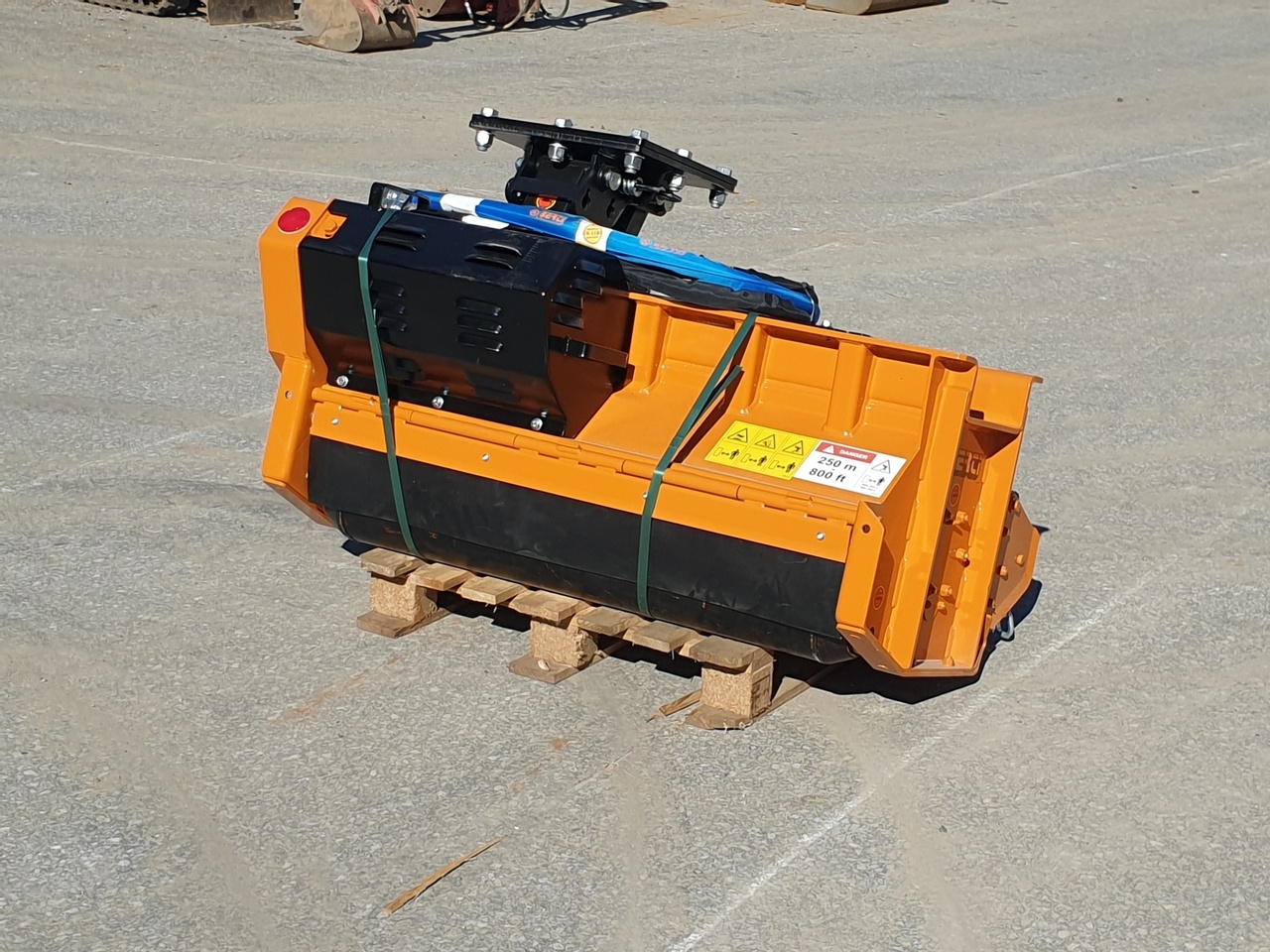 BERTI PARK/SB 110 - Hydraulic mulching head - Accessoire pour Pelle: photos 4 BERTI PARK/SB 110 - Hydraulic mulching head - Accessoire pour Pelle: photos 4