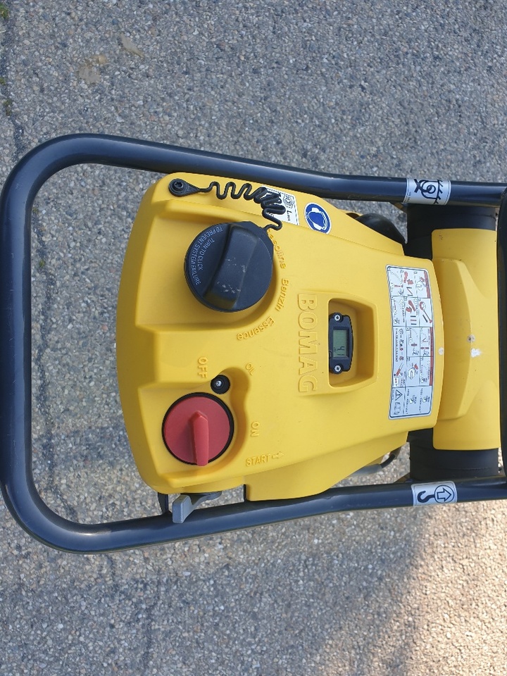 Crédit-bail BOMAG BT 65 BOMAG BT 65: photos 6