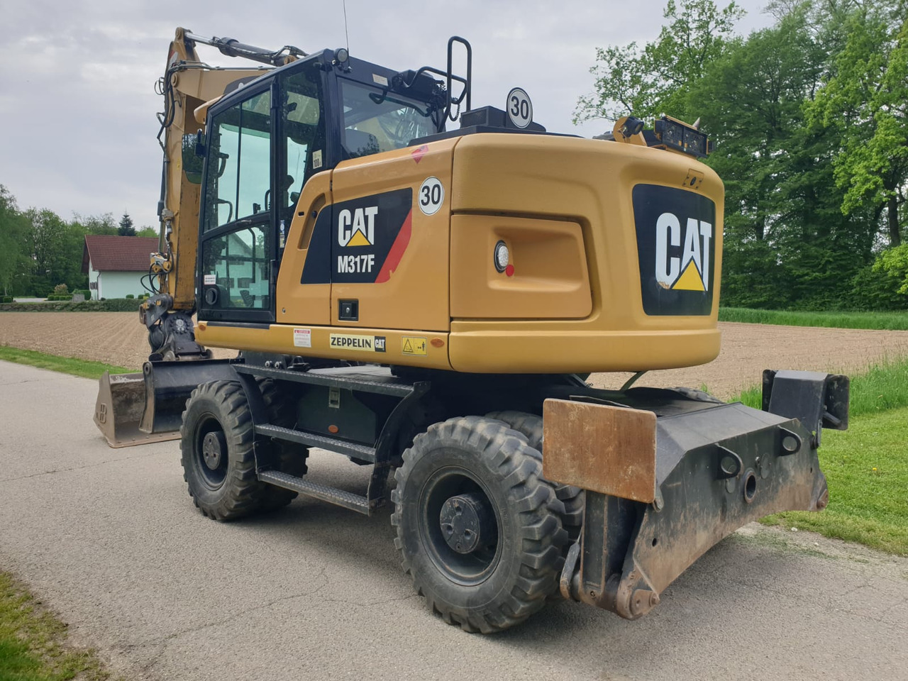 CATERPILLAR M 317 F - Pelle sur pneus: photos 5 CATERPILLAR M 317 F - Pelle sur pneus: photos 5