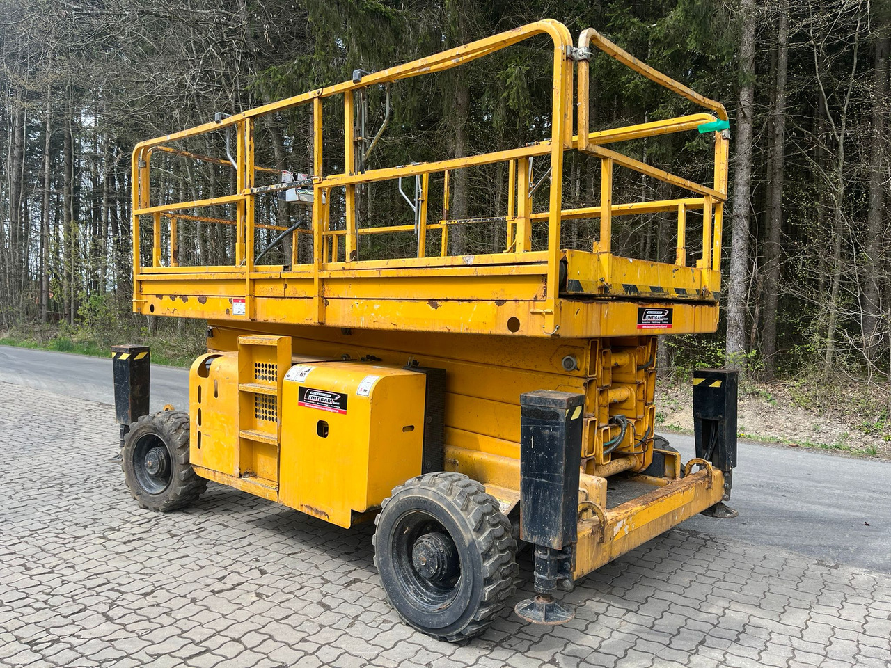 HAULOTTE H 15 SX - Nacelle: photos 3 HAULOTTE H 15 SX - Nacelle: photos 3