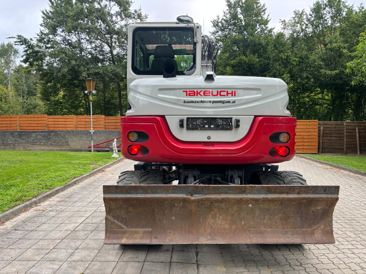 TAKEUCHI TB 295 W - Pelle sur pneus: photos 5 TAKEUCHI TB 295 W - Pelle sur pneus: photos 5