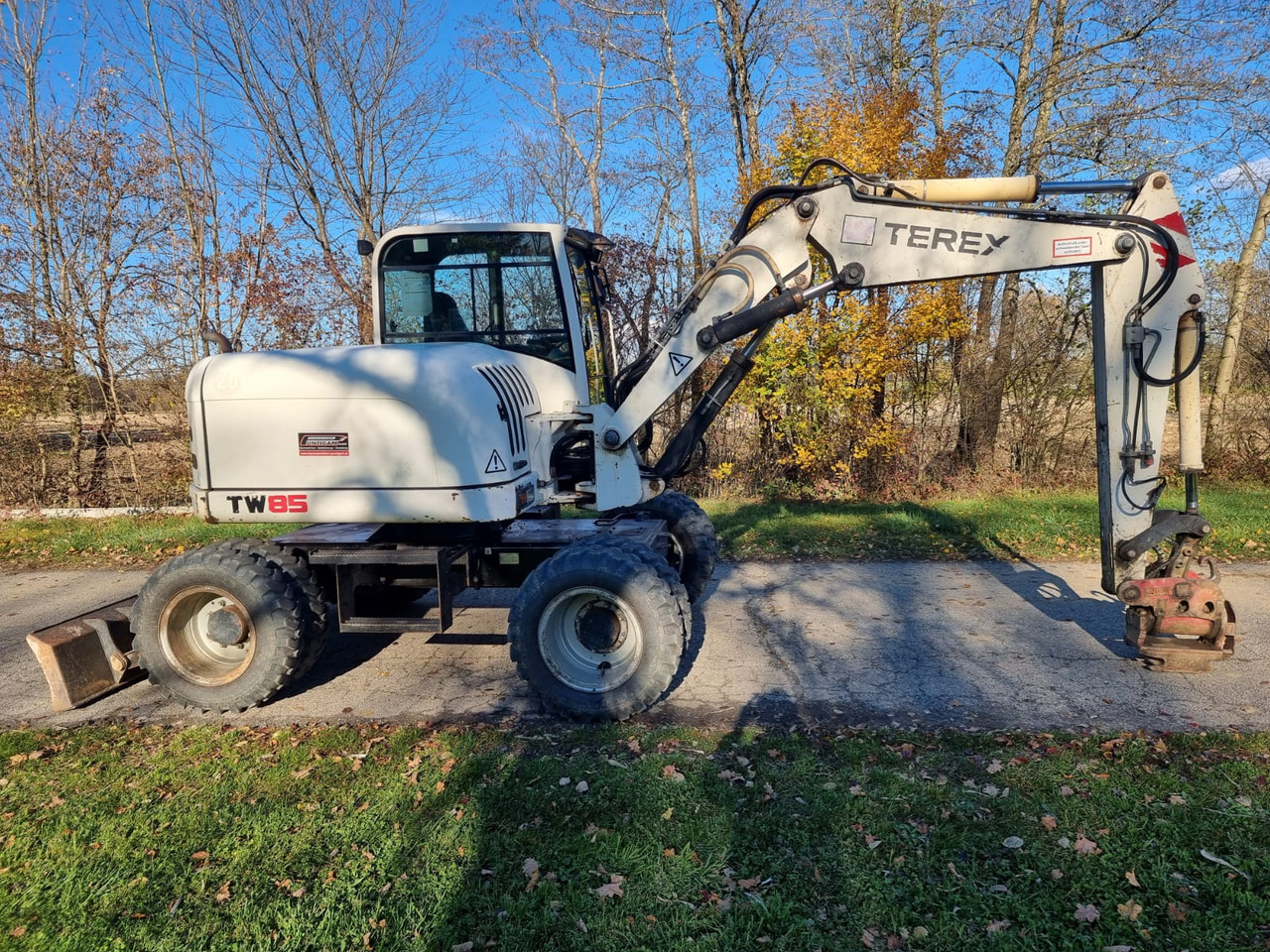 TEREX TW 85 - Pelle sur pneus: photos 2 TEREX TW 85 - Pelle sur pneus: photos 2