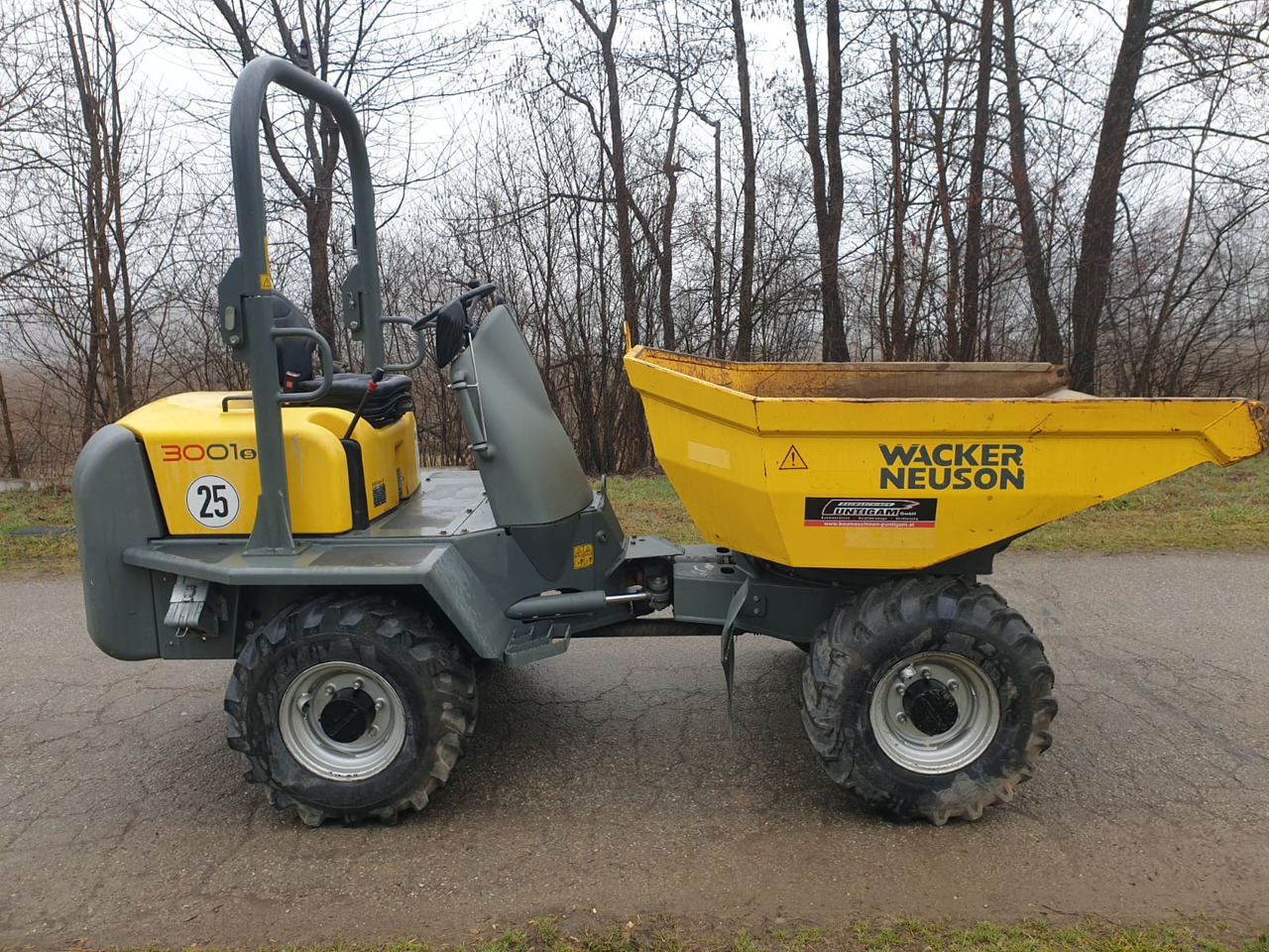 WACKER Neuson 3001 - Tombereau: photos 2 WACKER Neuson 3001 - Tombereau: photos 2