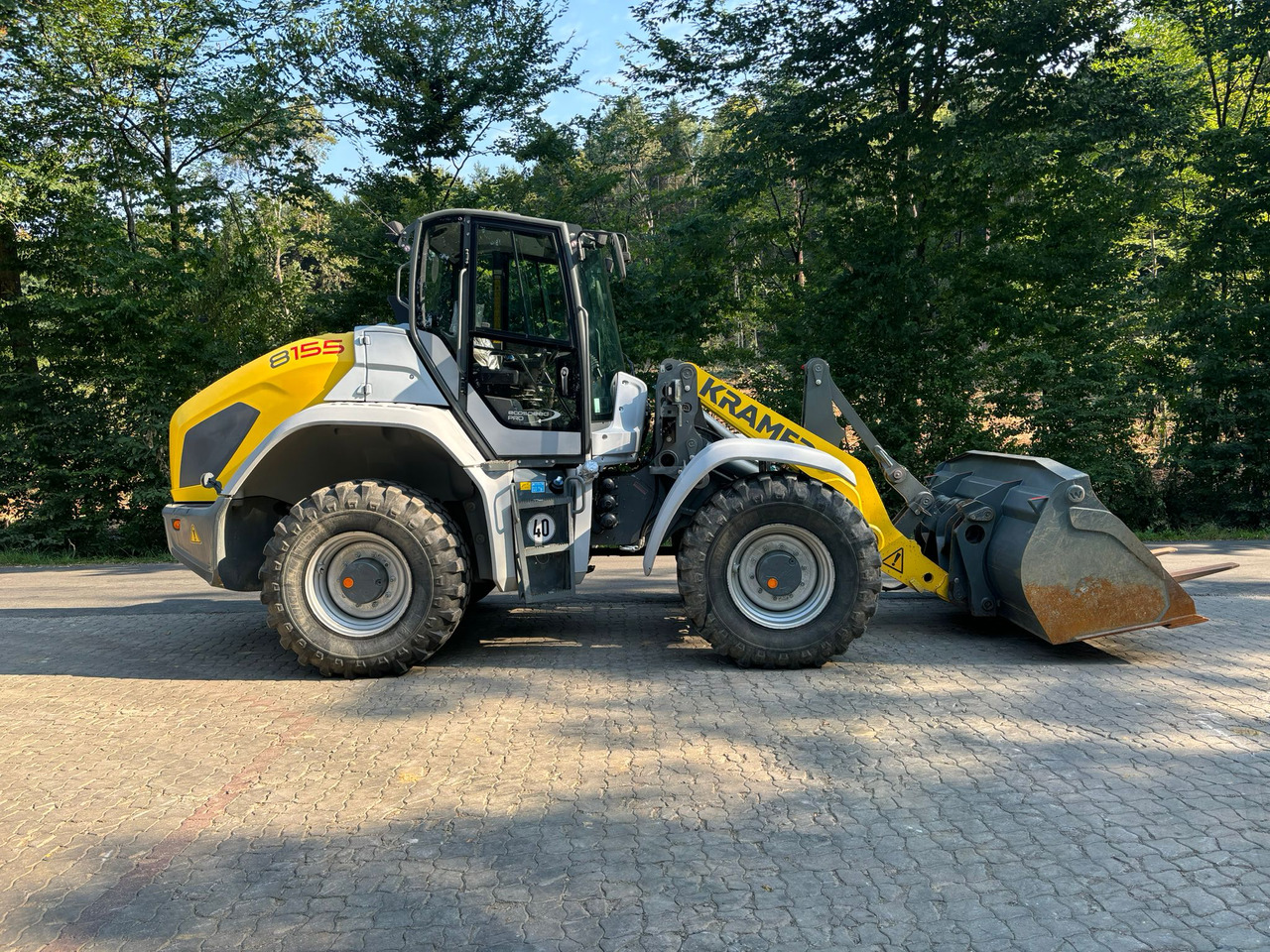 WACKER Neuson Kramer 8155 - Chargeuse sur pneus: photos 2 WACKER Neuson Kramer 8155 - Chargeuse sur pneus: photos 2