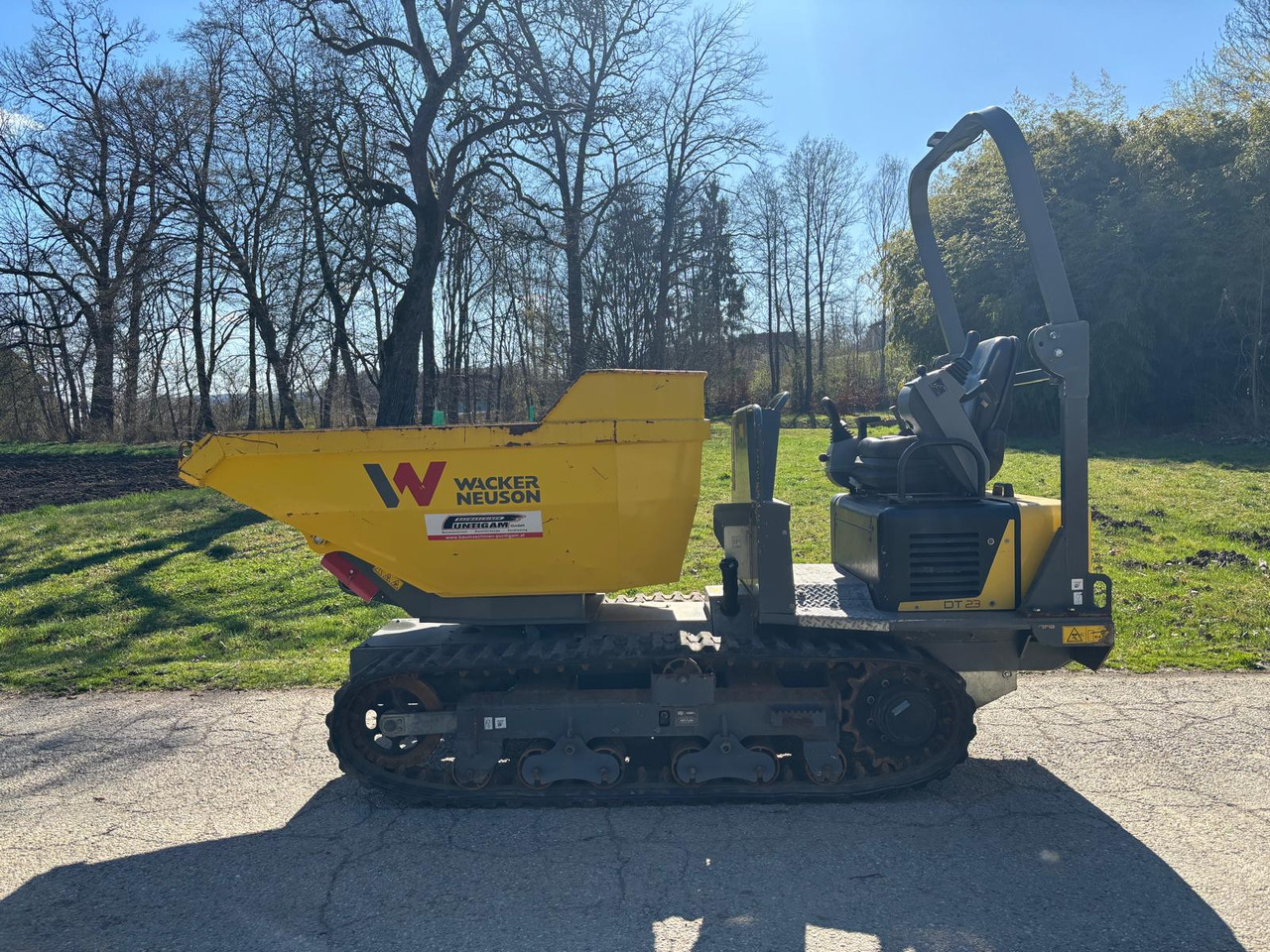 Wacker Neuson DT 23 - Tombereau sur chenilles: photos 1 Wacker Neuson DT 23 - Tombereau sur chenilles: photos 1