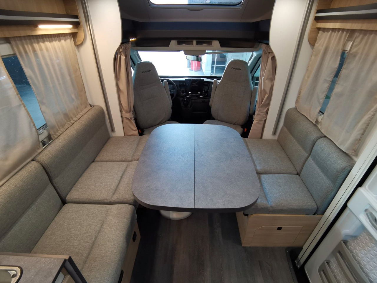 Camping-car profilé Chausson 650 FIRST LINE /-2025-/ARCTIC-PAKET/XXL- HUBBETT: photos 13