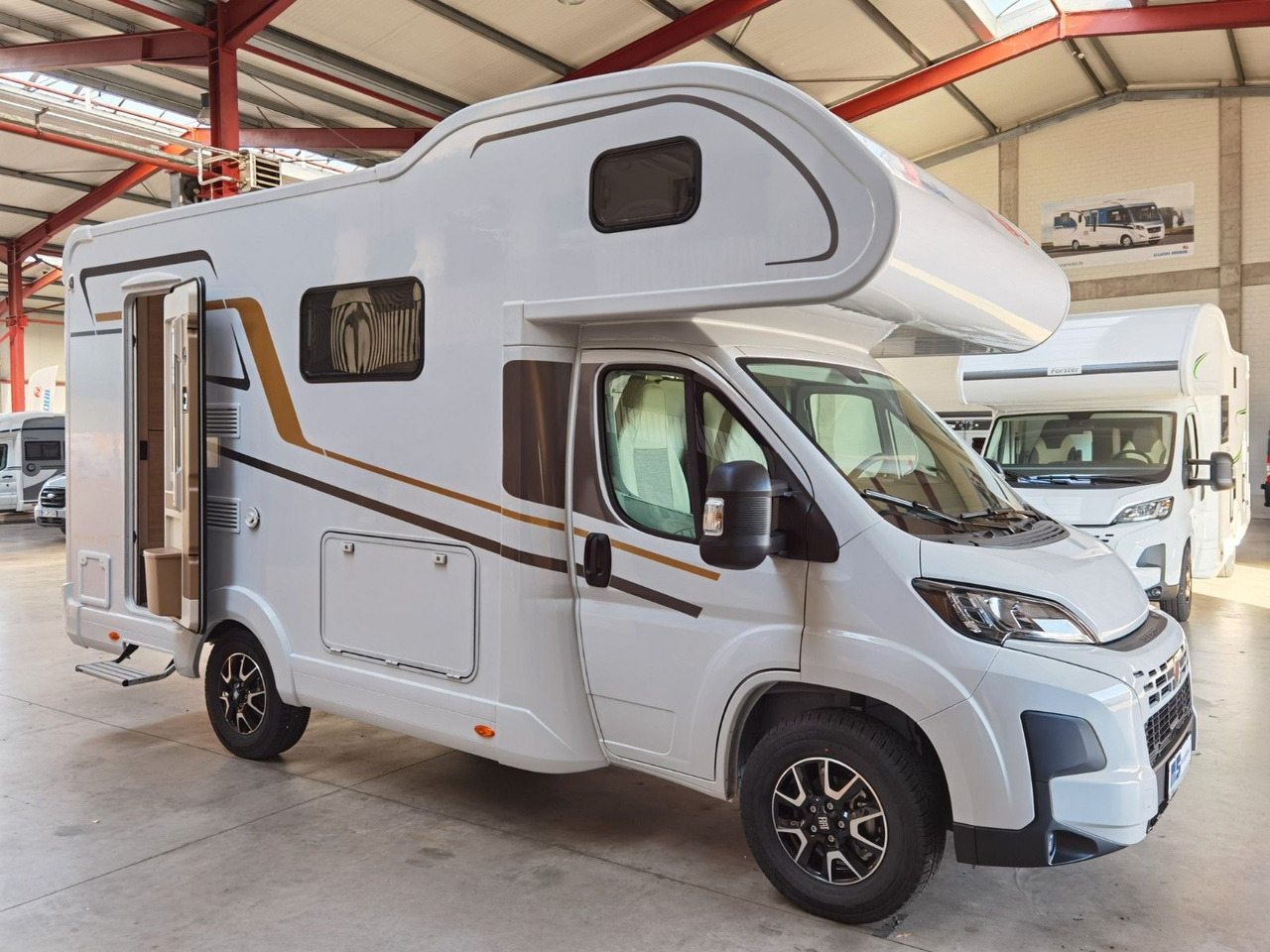 Camping-car capucine Eura Mobil ACTIVA ONE 630 LS / -2025- / 140PS / RAUMWUNDER: photos 10