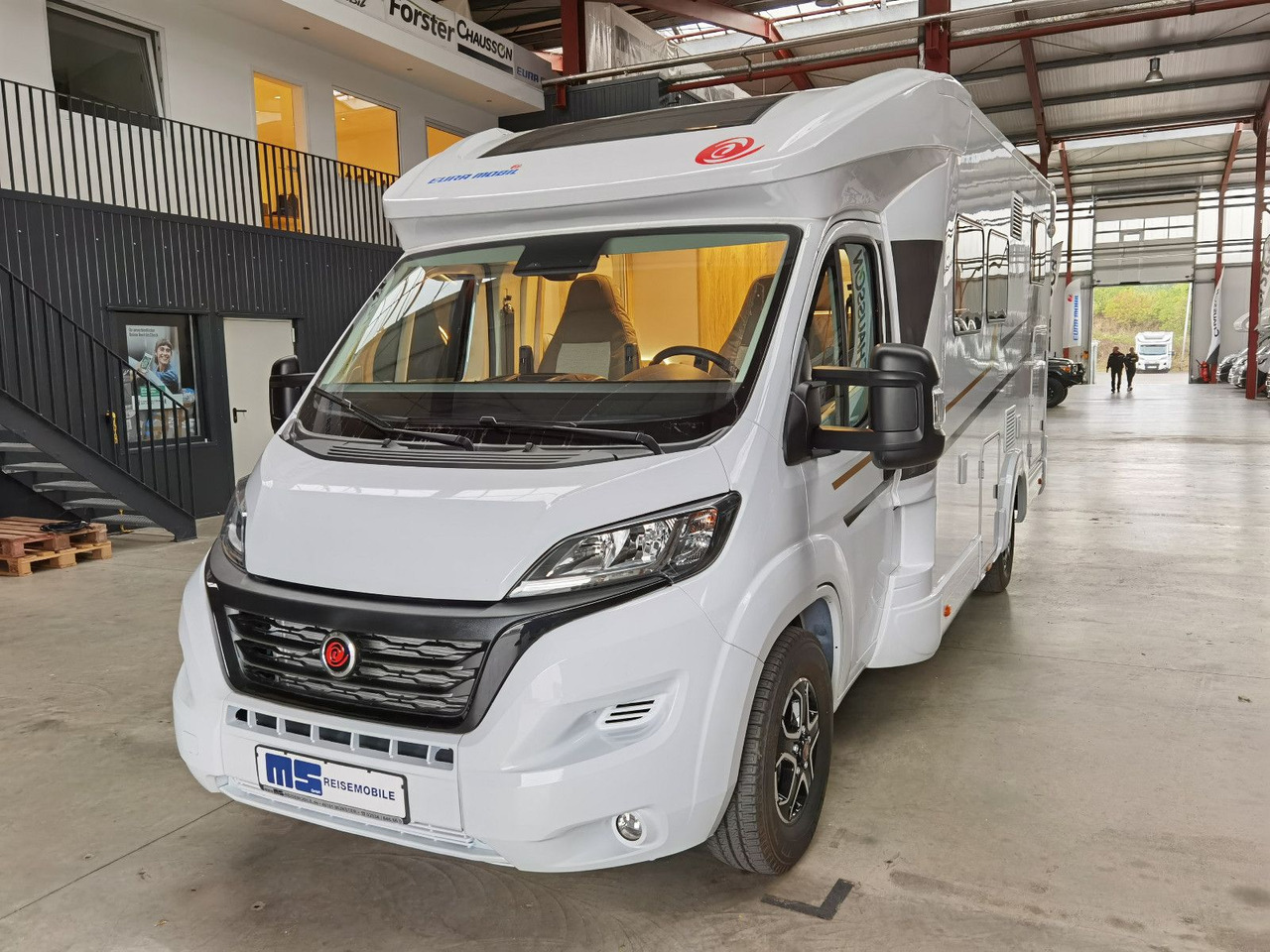 Crédit-bail  Eura Mobil PROFILA T 695 EB / 140PS/ MONDIAL / EINZELBETTEN Eura Mobil PROFILA T 695 EB / 140PS/ MONDIAL / EINZELBETTEN: photos 7