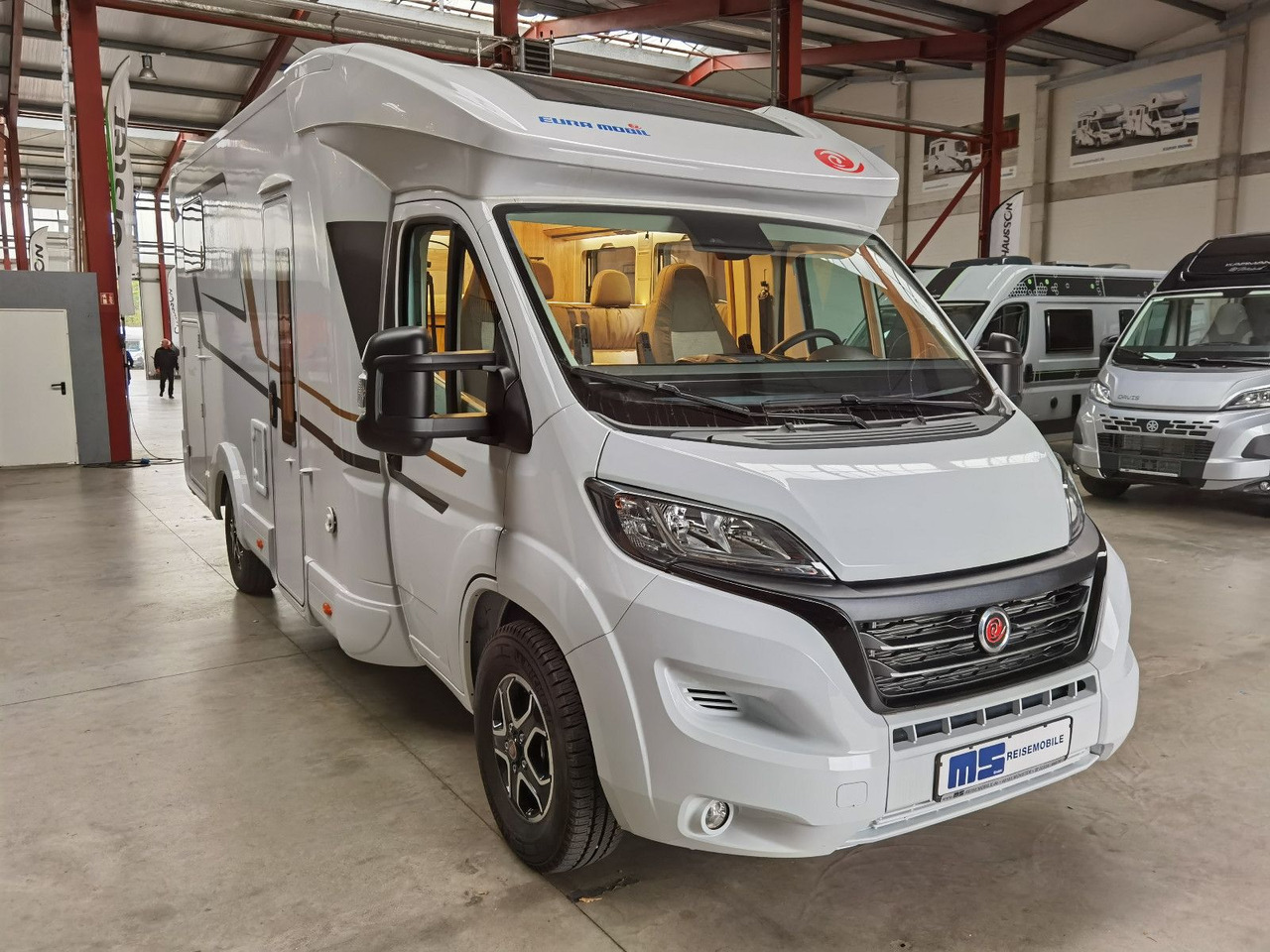 Crédit-bail  Eura Mobil PROFILA T 695 EB / 140PS/ MONDIAL / EINZELBETTEN Eura Mobil PROFILA T 695 EB / 140PS/ MONDIAL / EINZELBETTEN: photos 8