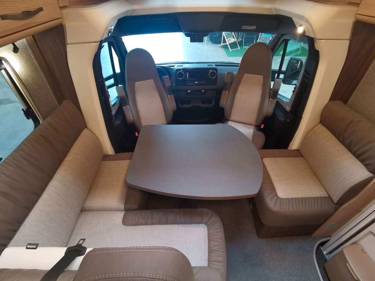 Crédit-bail  Eura Mobil PROFILA T 726 EB /-2025-/ MONDIAL PLUS & S-PAKET Eura Mobil PROFILA T 726 EB /-2025-/ MONDIAL PLUS & S-PAKET: photos 15