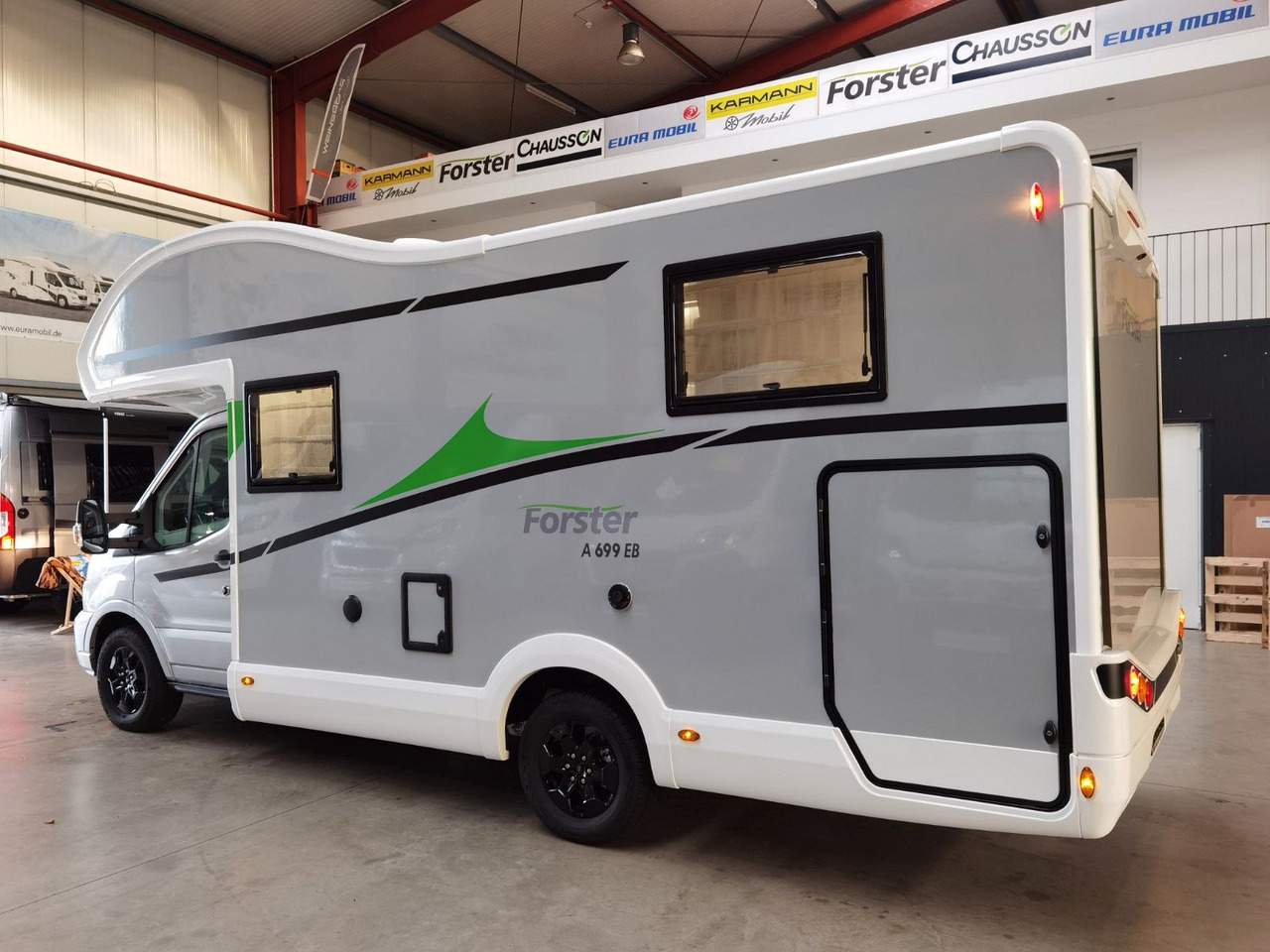 Forster A 699 EB / - 2026 - / 165 PS - 8G / EINZELBETTEN - Camping-car capucine: photos 5 Forster A 699 EB / - 2026 - / 165 PS - 8G / EINZELBETTEN - Camping-car capucine: photos 5