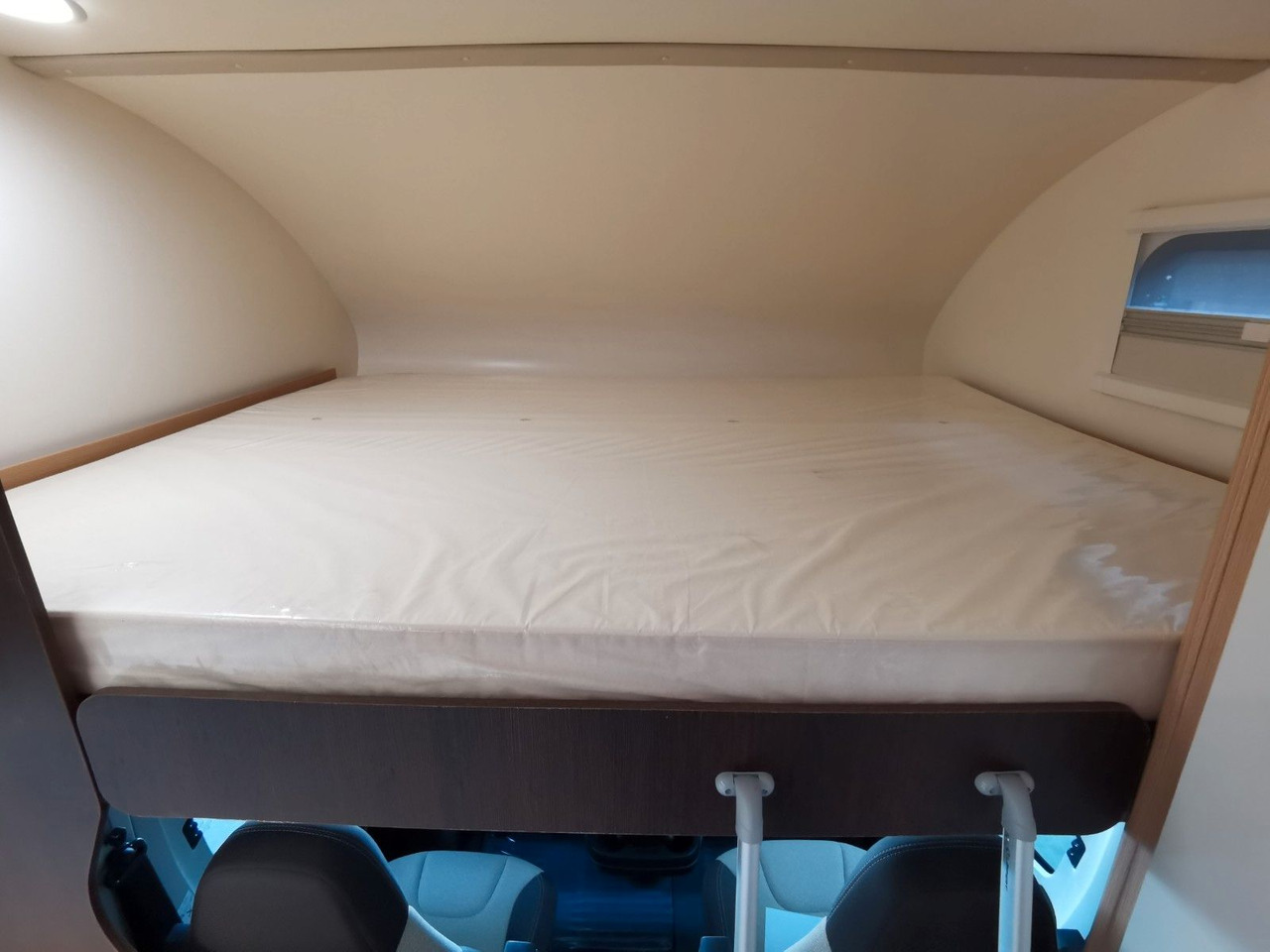 Camping-car capucine Forster A 699 HB /140PS / ZUBEHÖR - PAKET / 6x SITZP.: photos 20