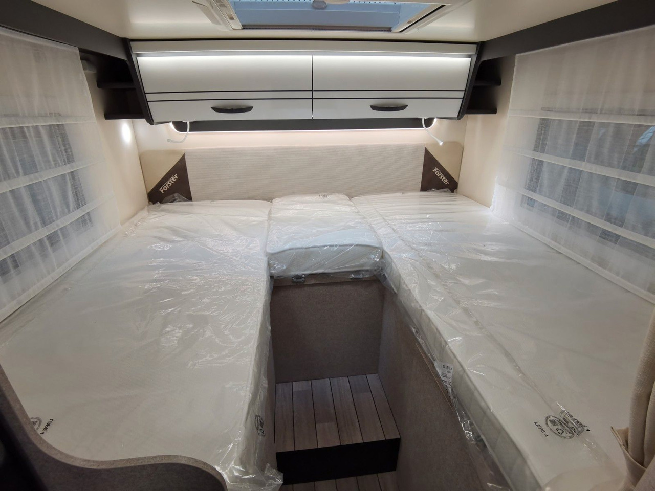 Camping-car profilé Forster T 699 EB / -MODELL 2025-/ EINZELBETTEN & HUBBETT: photos 21