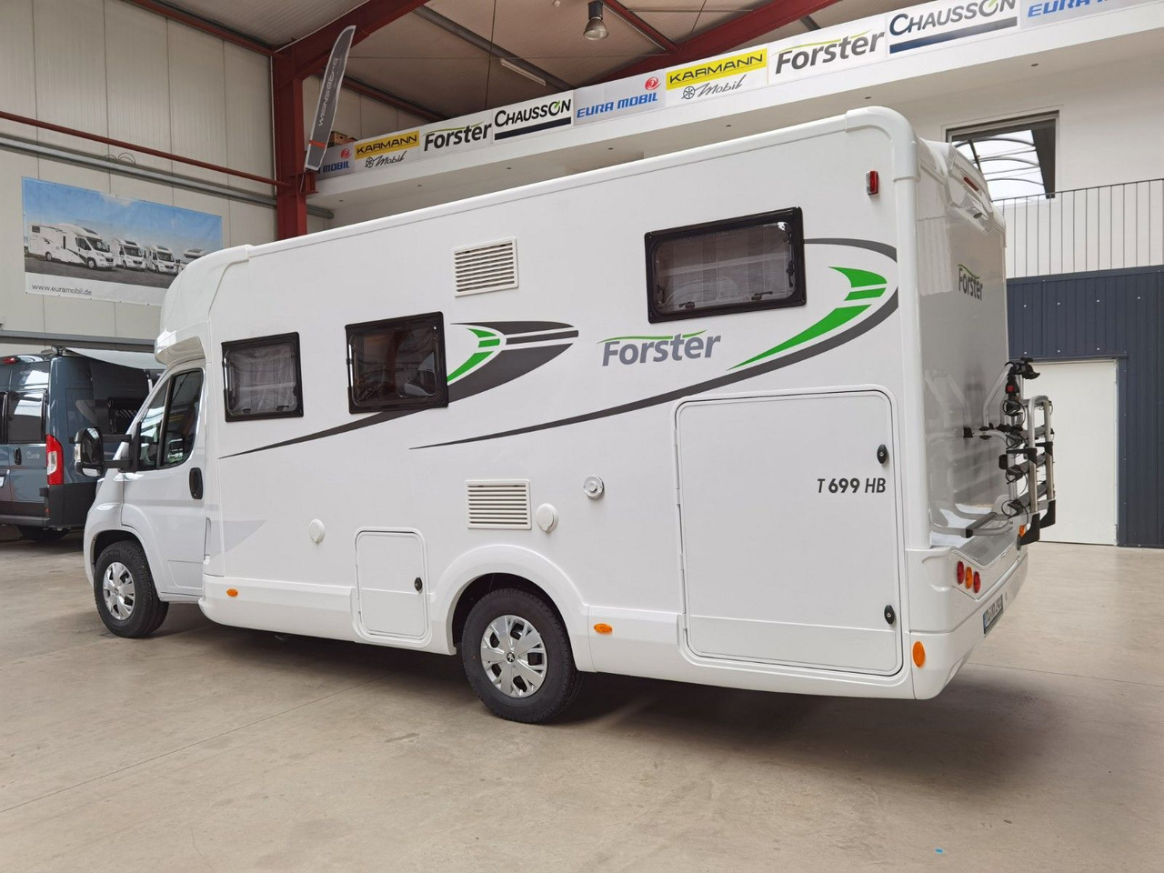 Forster T 699 HB / 140PS / EB- HUBBETT & HECKBETT - Camping-car profilé: photos 5 Forster T 699 HB / 140PS / EB- HUBBETT & HECKBETT - Camping-car profilé: photos 5