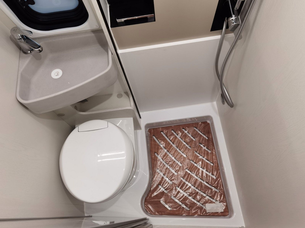 Crédit-bail  Karmann DAVIS 620 LIFESTYLE/-MODELL 2026- / EINZELBETTEN Karmann DAVIS 620 LIFESTYLE/-MODELL 2026- / EINZELBETTEN: photos 21