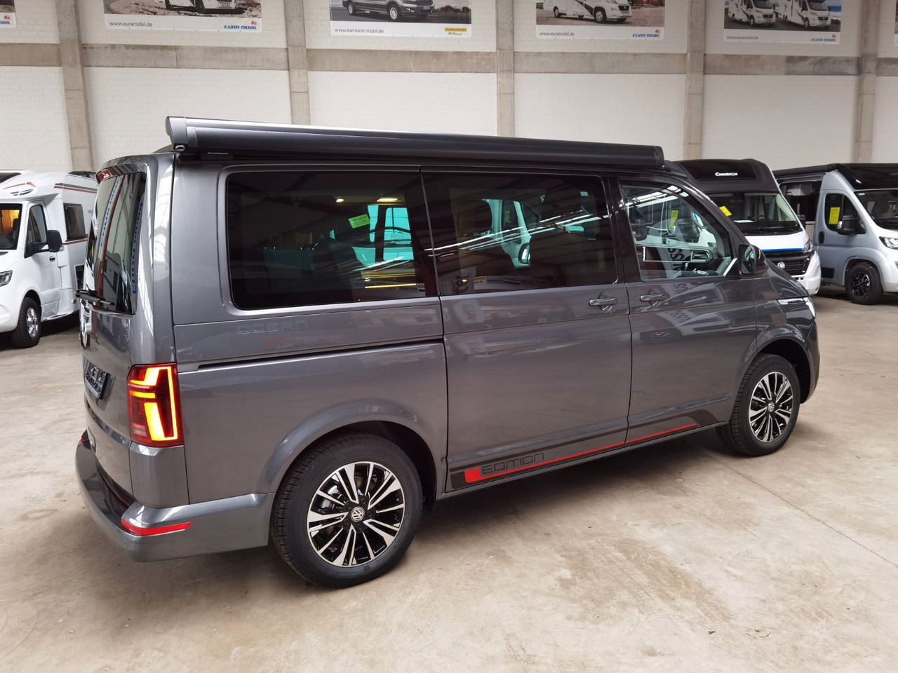 Volkswagen T6.1 CALIFORNIA OCEAN EDITION / DSG / NAVI / ACC - Fourgon aménagé: photos 4 Volkswagen T6.1 CALIFORNIA OCEAN EDITION / DSG / NAVI / ACC - Fourgon aménagé: photos 4