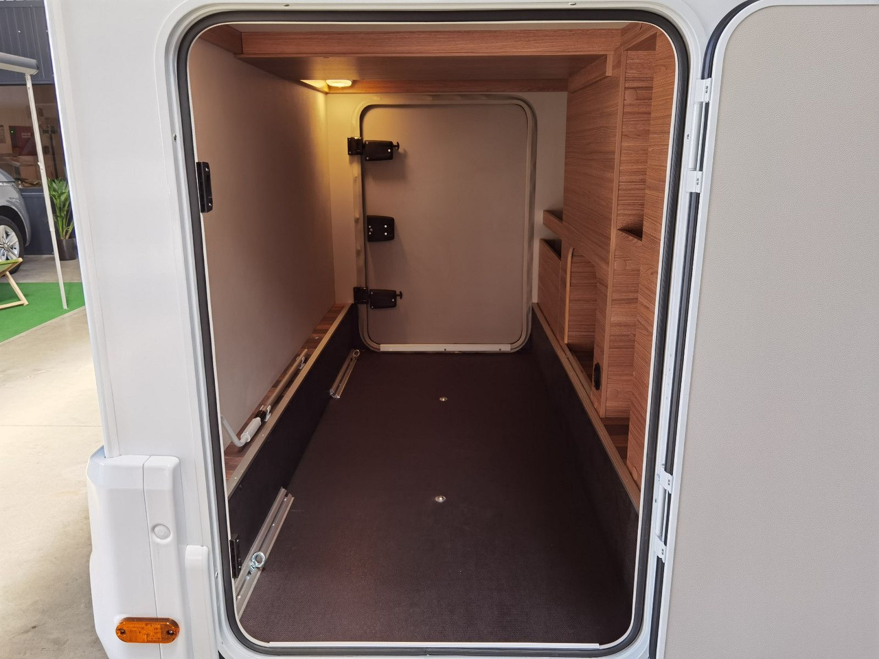 Crédit-bail Weinsberg CARACOMPACT SUITE 640 MEG PEPPER / - MODELL 2025 Weinsberg CARACOMPACT SUITE 640 MEG PEPPER / - MODELL 2025 Weinsberg CARACOMPACT SUITE 640 MEG PEPPER / - MODELL 2025 Weinsberg CARACOMPACT SUITE 640 MEG PEPPER / - MODELL 2025: photos 9