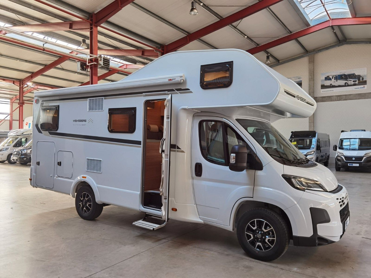 Camping-car capucine Weinsberg CARAHOME 650 DG / 140 PS / TOP - AUSSTATTUNG: photos 9 Camping-car capucine Weinsberg CARAHOME 650 DG / 140 PS / TOP - AUSSTATTUNG: photos 9