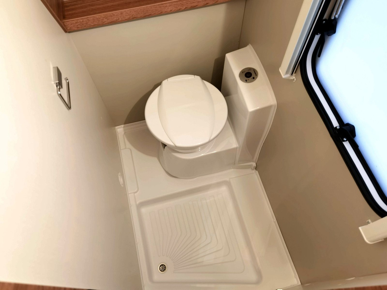 Caravane Weinsberg CARAONE 500 FDK EDITION HOT /-2025-/ETAGENBETTEN: photos 22