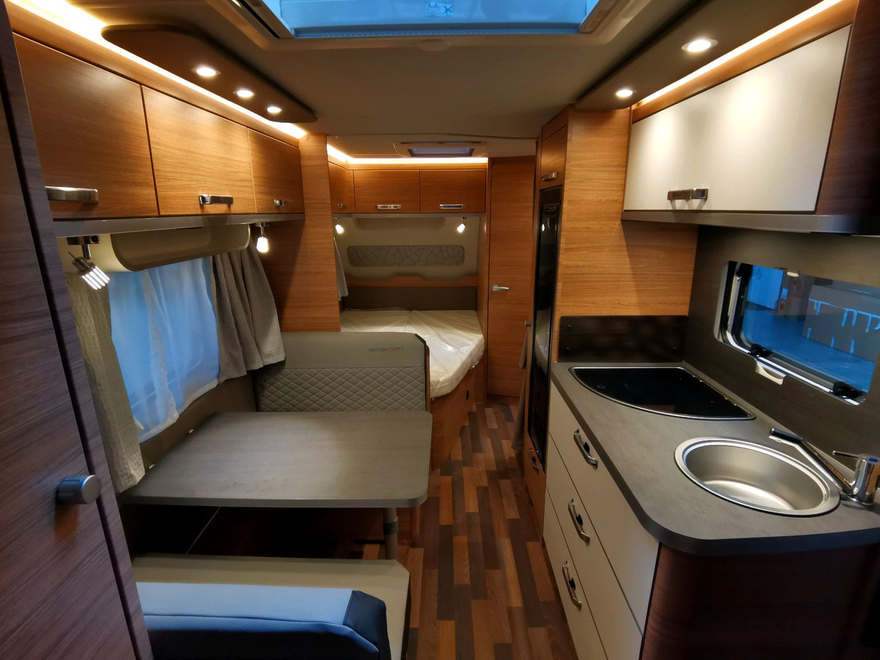 Caravane Weinsberg CARAONE 500 FDK EDITION HOT /-2025-/ETAGENBETTEN: photos 12