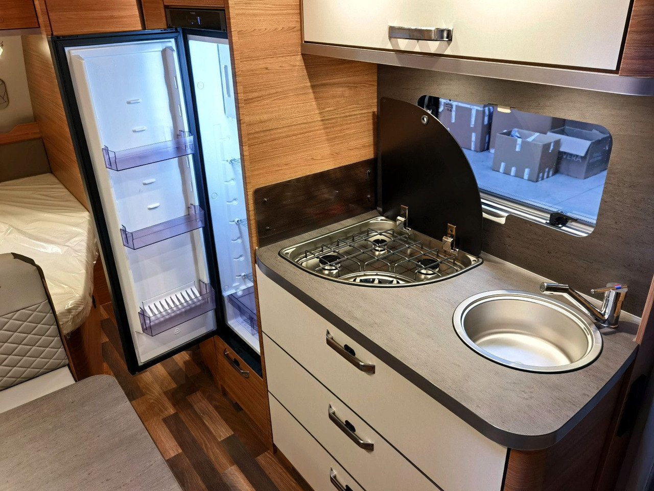 Caravane Weinsberg CARAONE 500 FDK EDITION HOT /-2025-/ETAGENBETTEN: photos 18