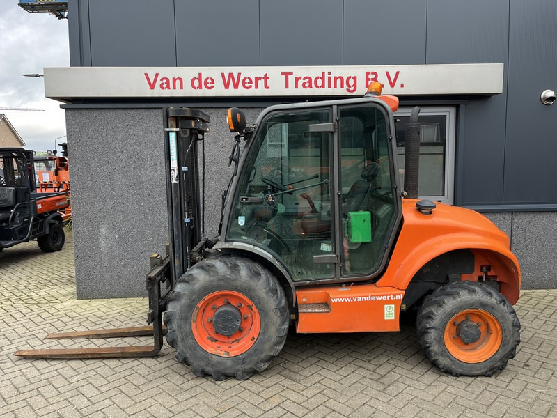 AUSA C 250 H X4 - Chariot tout terrain: photos 1 AUSA C 250 H X4 - Chariot tout terrain: photos 1