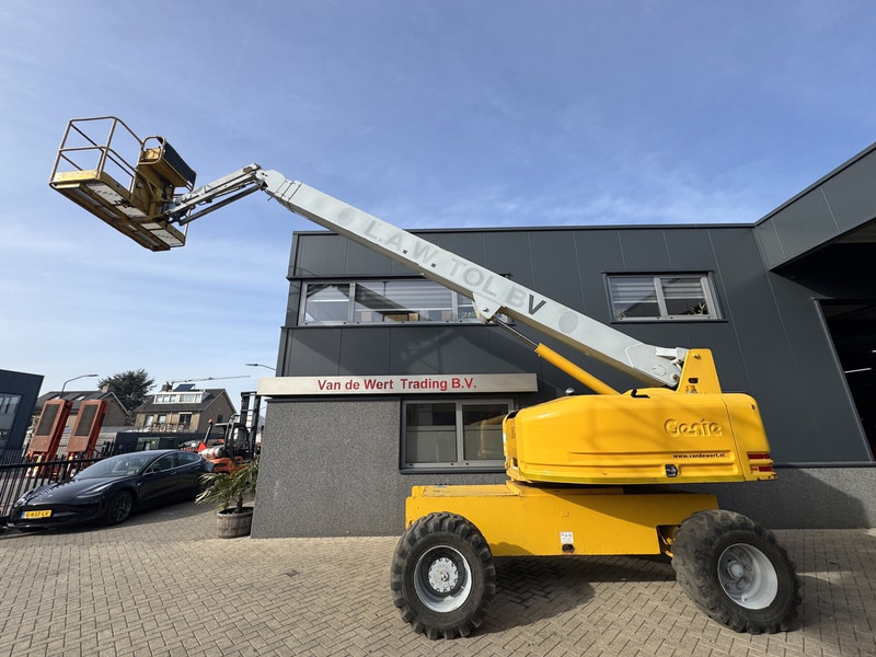 Genie S-65 DEUTZ DIESEL 1998 boomlift 21.81 Meter Werkhoogte - Nacelle télescopique: photos 5 Genie S-65 DEUTZ DIESEL 1998 boomlift 21.81 Meter Werkhoogte - Nacelle télescopique: photos 5