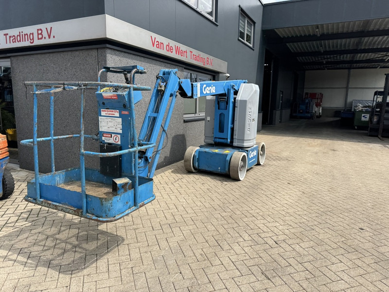 Genie Z-30/20N Knikarmhoogwerker / Arbeitsbuhne 11.15M werkhoogte 1996 - Nacelle articulée: photos 3 Genie Z-30/20N Knikarmhoogwerker / Arbeitsbuhne 11.15M werkhoogte 1996 - Nacelle articulée: photos 3