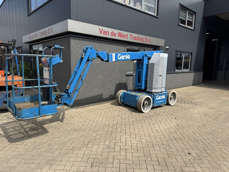 Genie Z-30/20N Knikarmhoogwerker / Arbeitsbuhne 11.15M werkhoogte 1996 - Nacelle articulée: photos 2 Genie Z-30/20N Knikarmhoogwerker / Arbeitsbuhne 11.15M werkhoogte 1996 - Nacelle articulée: photos 2