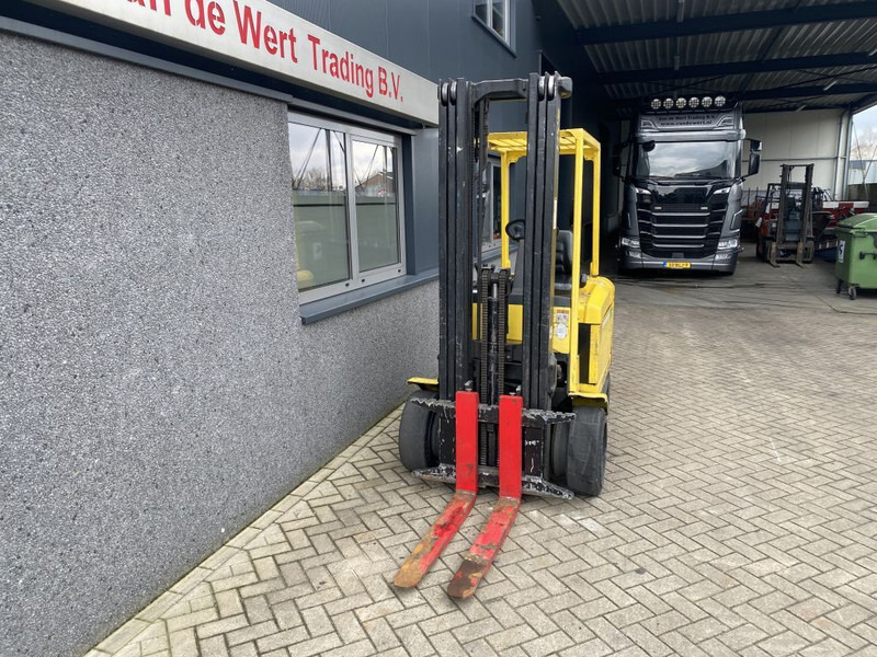 Hyster E 3.20 XM - Chariot élévateur électrique: photos 3 Hyster E 3.20 XM - Chariot élévateur électrique: photos 3