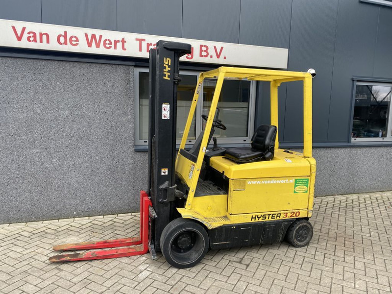 Hyster E 3.20 XM - Chariot élévateur électrique: photos 2 Hyster E 3.20 XM - Chariot élévateur électrique: photos 2