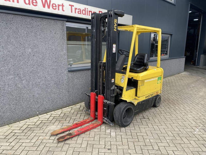 Hyster E 3.20 XM - Chariot élévateur électrique: photos 4 Hyster E 3.20 XM - Chariot élévateur électrique: photos 4