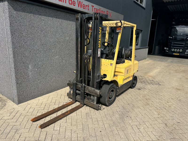 Hyster H2.50XM Triplo 470 Freelift / Sideshift LPG 1995 - Chariot élévateur à gaz: photos 3 Hyster H2.50XM Triplo 470 Freelift / Sideshift LPG 1995 - Chariot élévateur à gaz: photos 3
