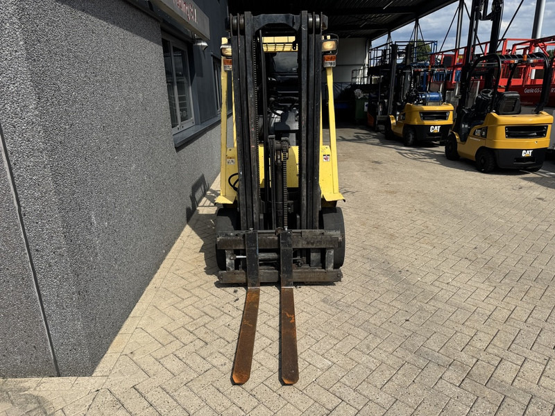 Hyster H2.50XM Triplo 470 Freelift / Sideshift LPG 1995 - Chariot élévateur à gaz: photos 4 Hyster H2.50XM Triplo 470 Freelift / Sideshift LPG 1995 - Chariot élévateur à gaz: photos 4