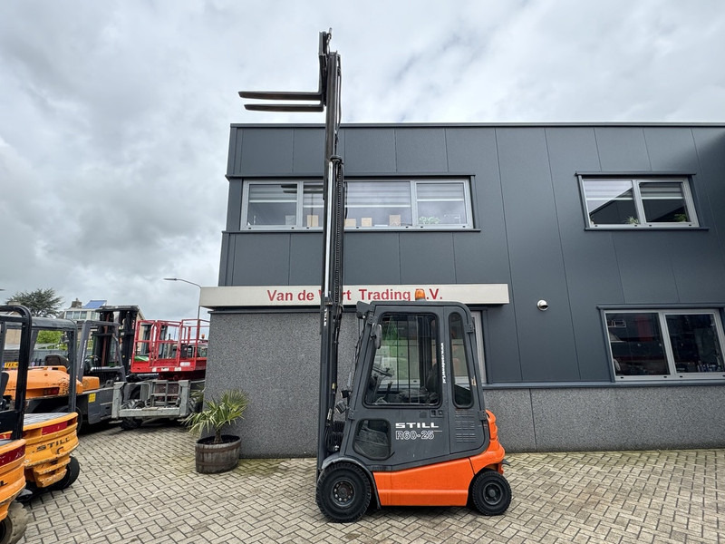 Still R60-25 Triplo 540 Freelift/Sideshift/4e functie elektrisch - Chariot élévateur électrique: photos 4 Still R60-25 Triplo 540 Freelift/Sideshift/4e functie elektrisch - Chariot élévateur électrique: photos 4